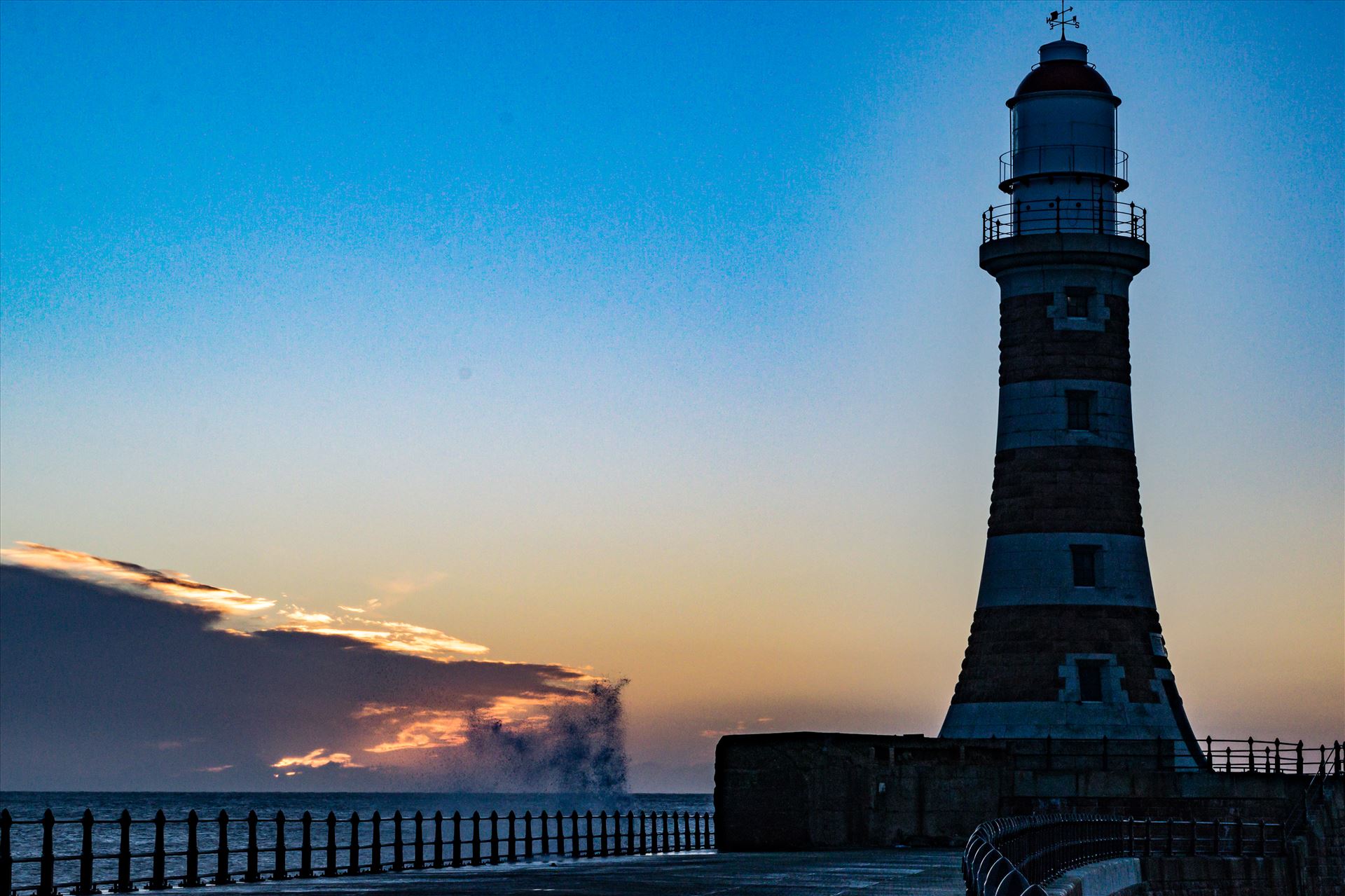 Roker Lighthouse at Sunrise - Roker at sunrise by AJ Stoves Photography