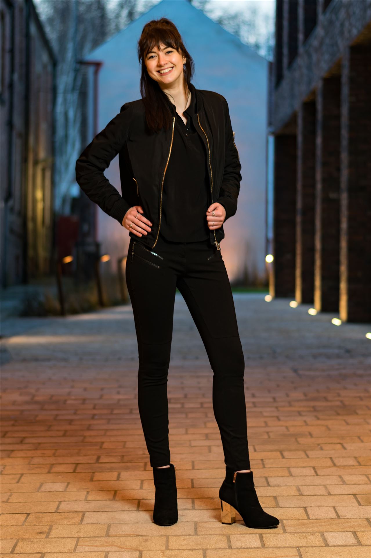 Rachel Louise Adie - Rachel Louise Adie modelling shoot at Newcastle Quayside by AJ Stoves Photography