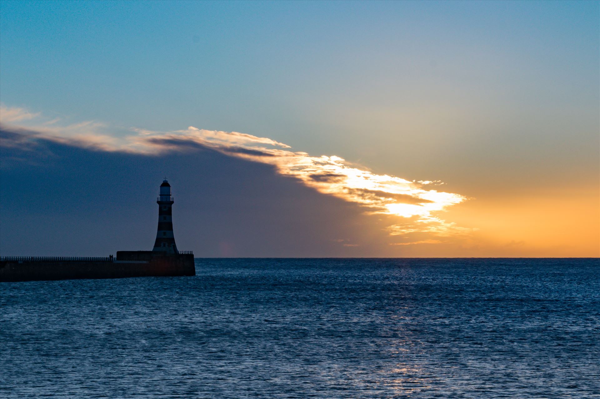 Roker Lighthouse Sunrise - Roker at sunrise by AJ Stoves Photography