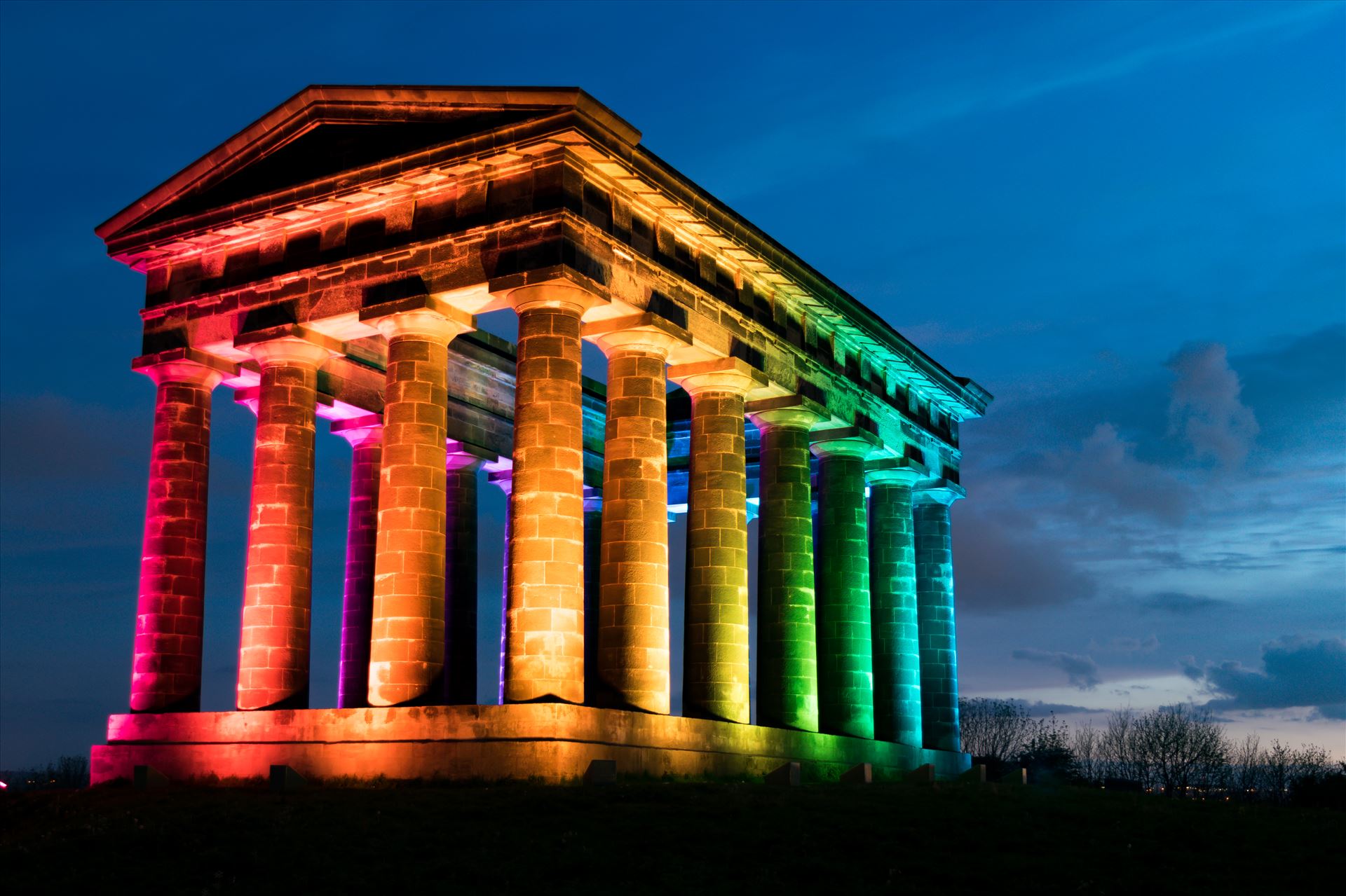 Penshaw Monument - Penshaw Monument at night
https://www.clickasnap.com/ca313695-2446-53be-b262-d33236a33e10/photo/01DWAG8P50J1S9X5Y37M3VAQFZ by AJ Stoves Photography